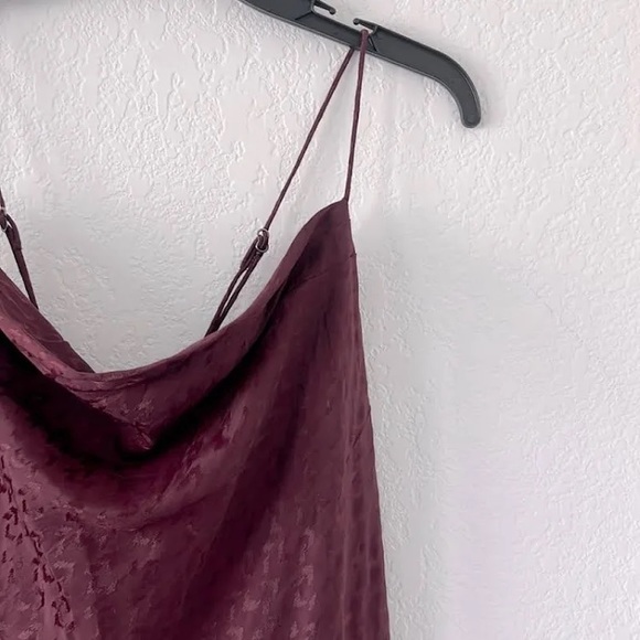 Banana Republic Strappy Slip Midi Dress - Size XS - Deep Cherry - NWT! - Picture 3 of 6